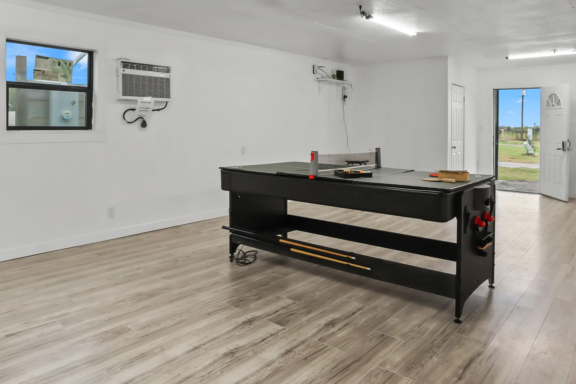 Community room lounge